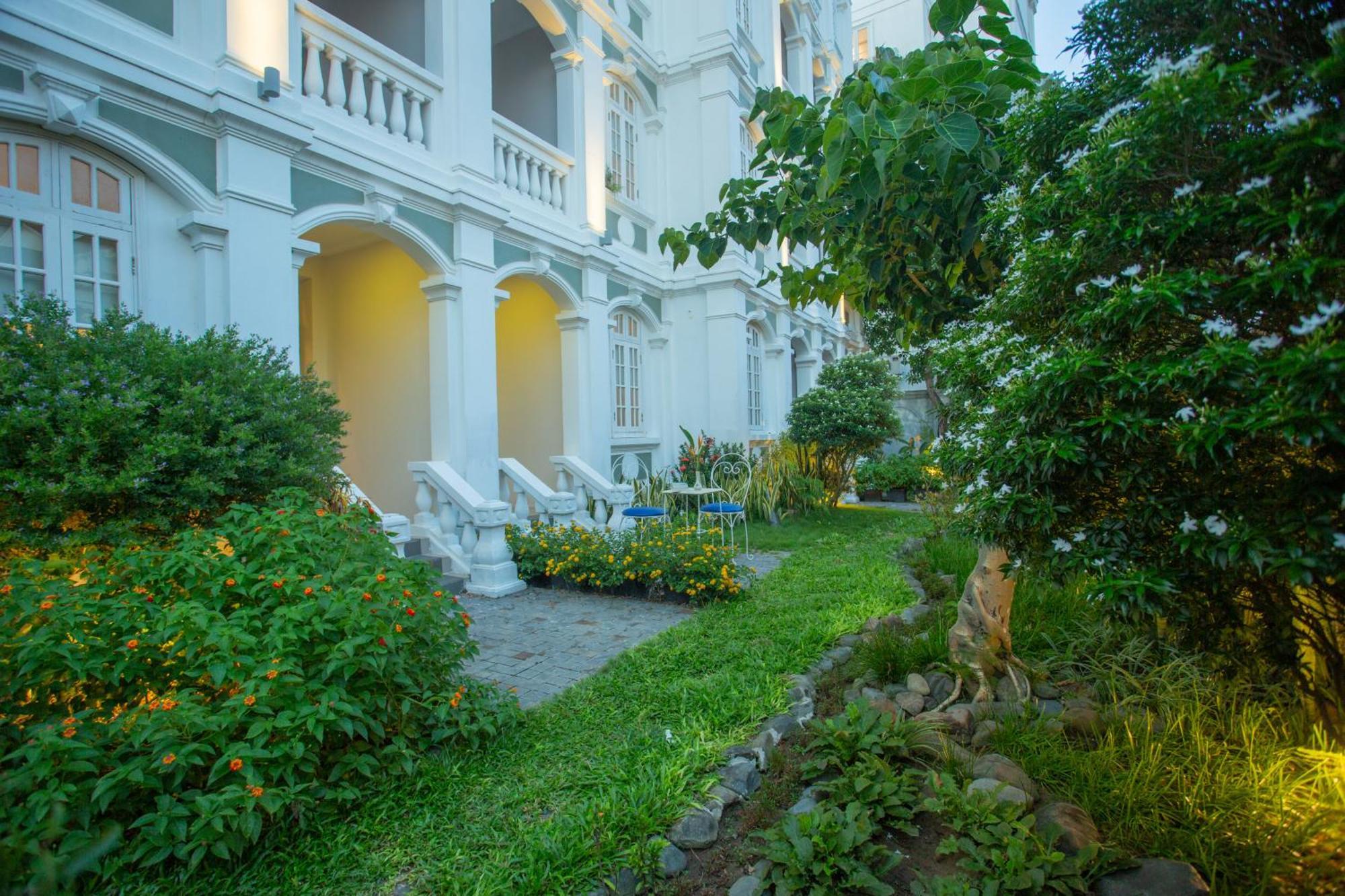 Hoi An Garden Palace And Spa - A Boutique Inspired By Nature Exterior photo